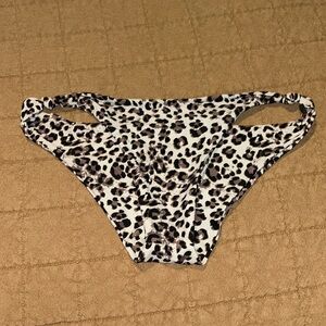 Blackbough Cheeky Cheetah Bikini Bottoms - WORN ONCE